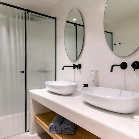 Vibe Of Mykonos Elia (Mykonos)