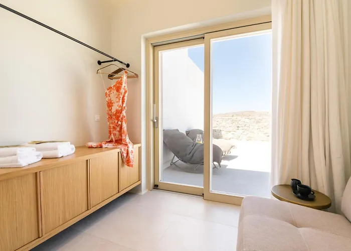 Vibe Of Mykonos Ελιά