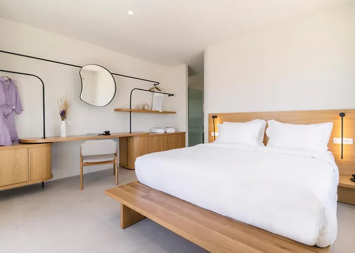 Vibe Of Mykonos * Ελιά